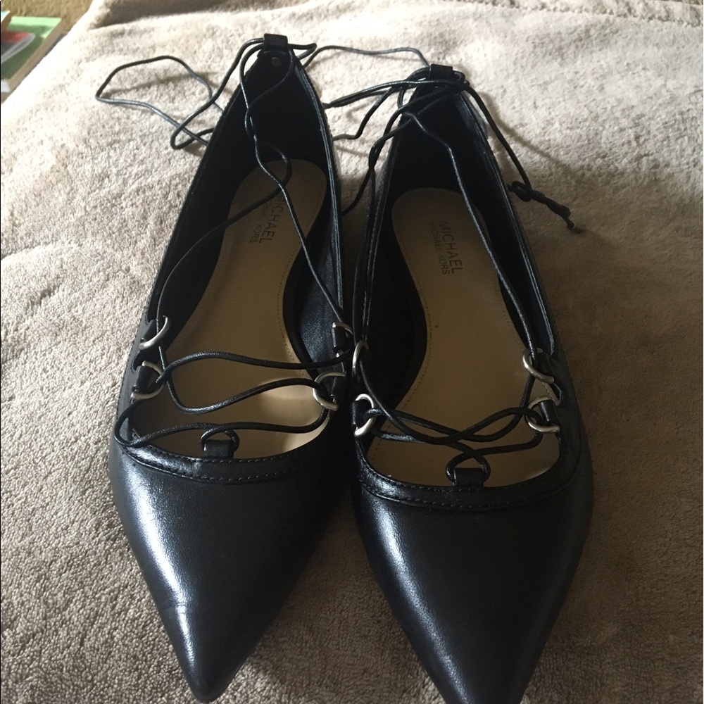 Michael Kors Tabby Lace-up flats