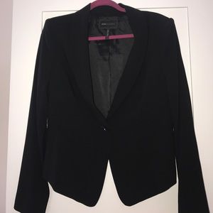 BcbgMaxazria blazer