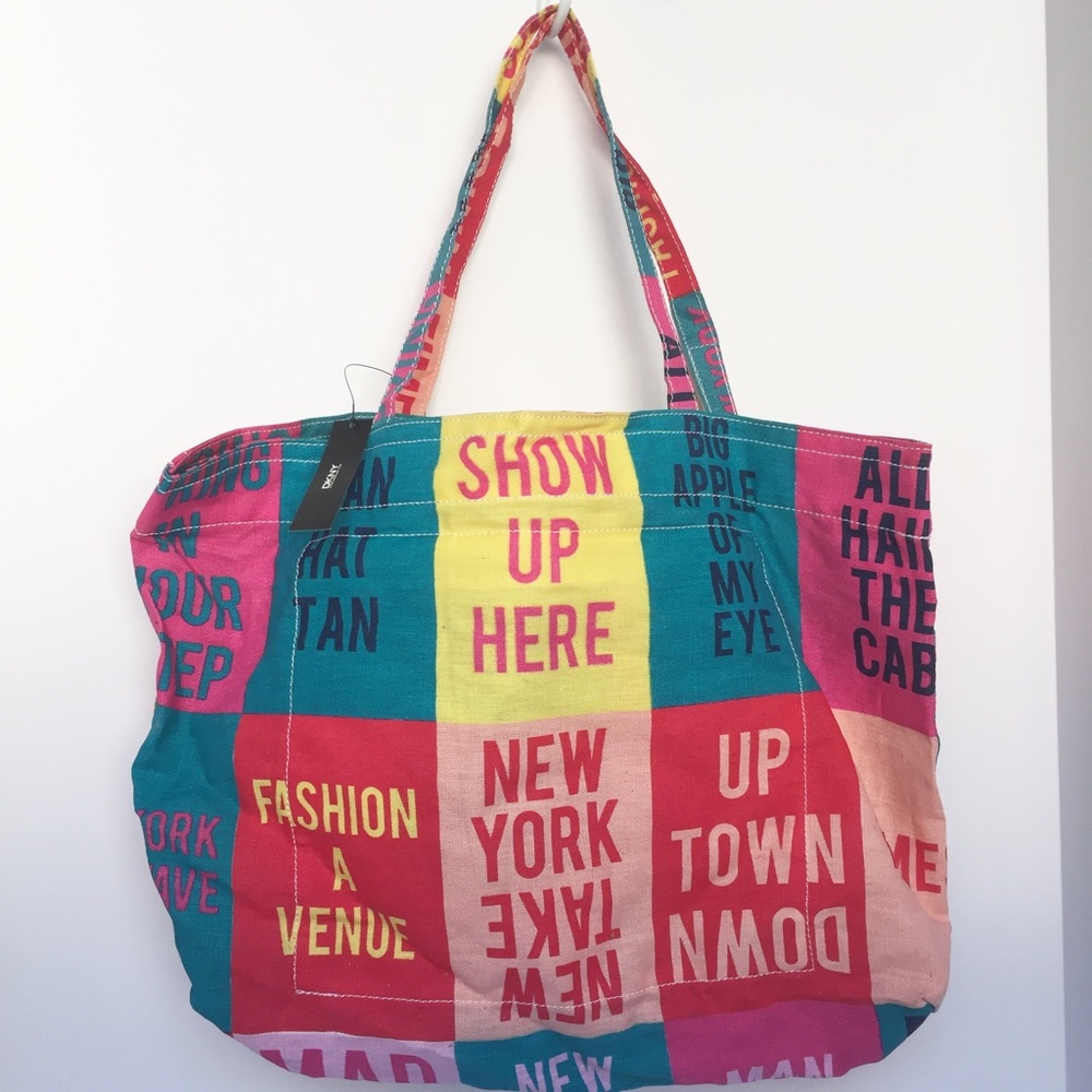 🎈SOLD🎈DKNY Linen Tote.  Style: NYTOTE