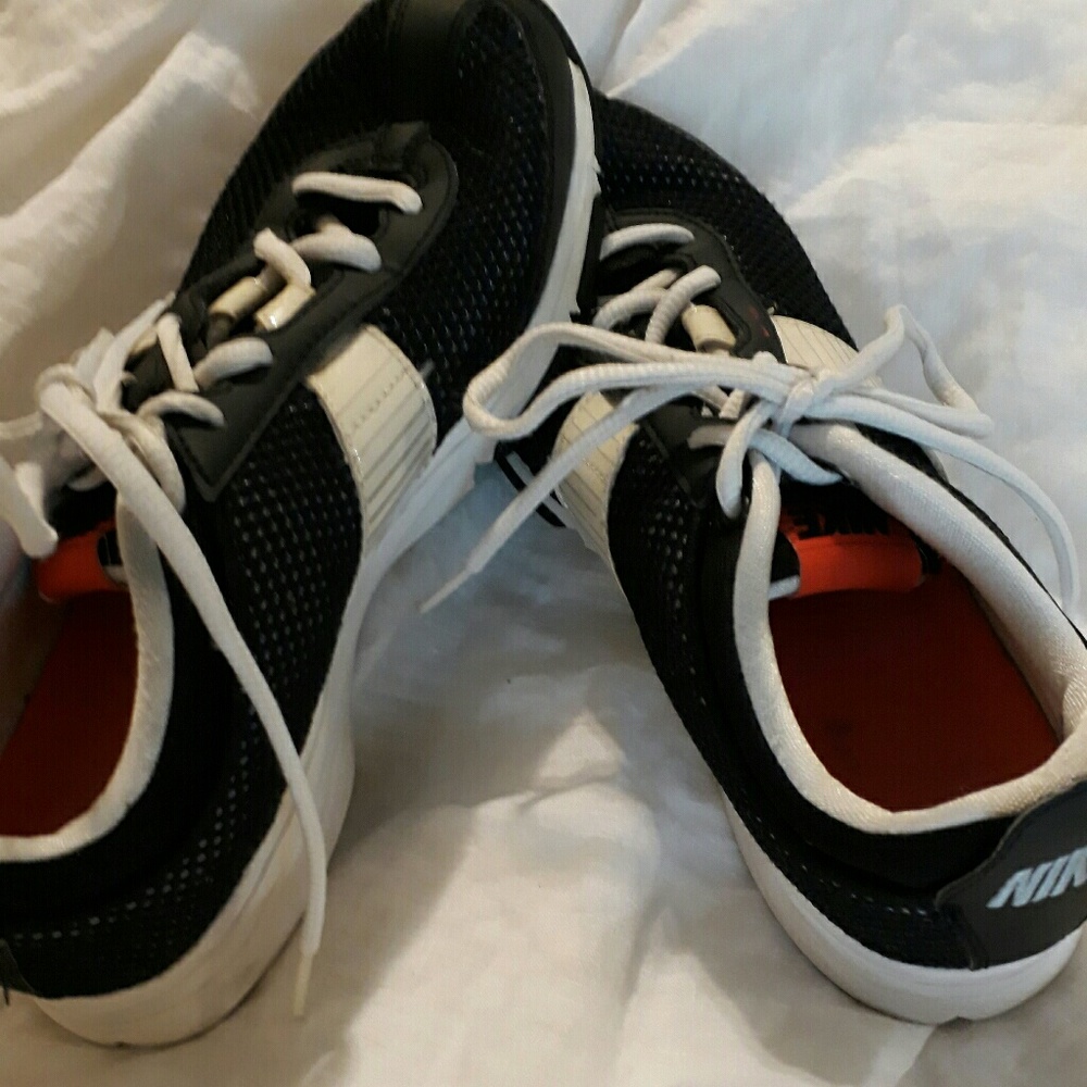 Nike Zooms. - Picture 1 of 6
