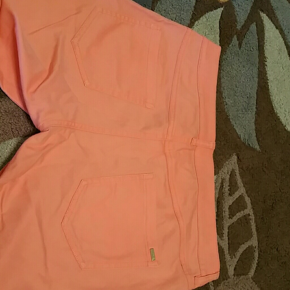 pants - Picture 3 of 3