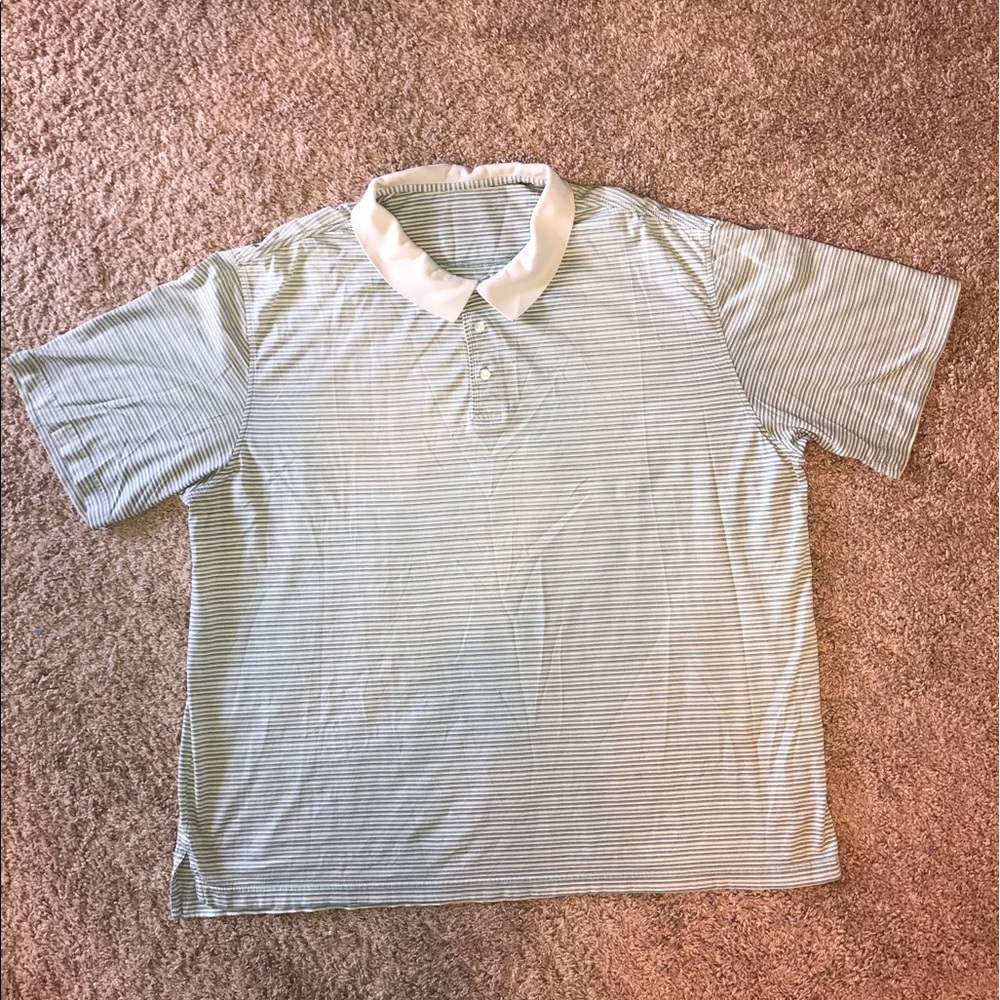 Men's short sleeved shirt. Still Good condition.