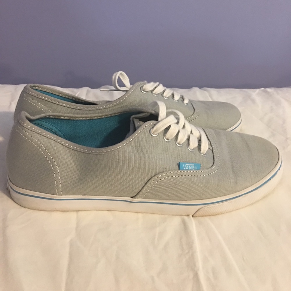 Light gray vans size 9.5!