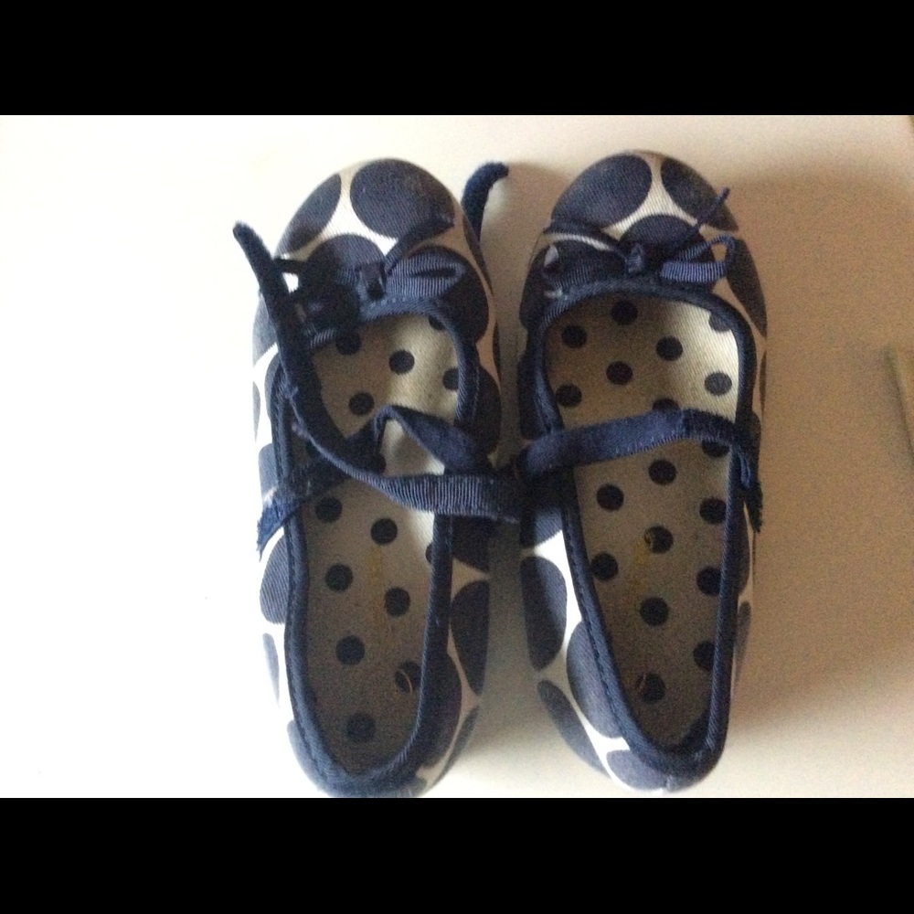 Polka dot shoes for kids