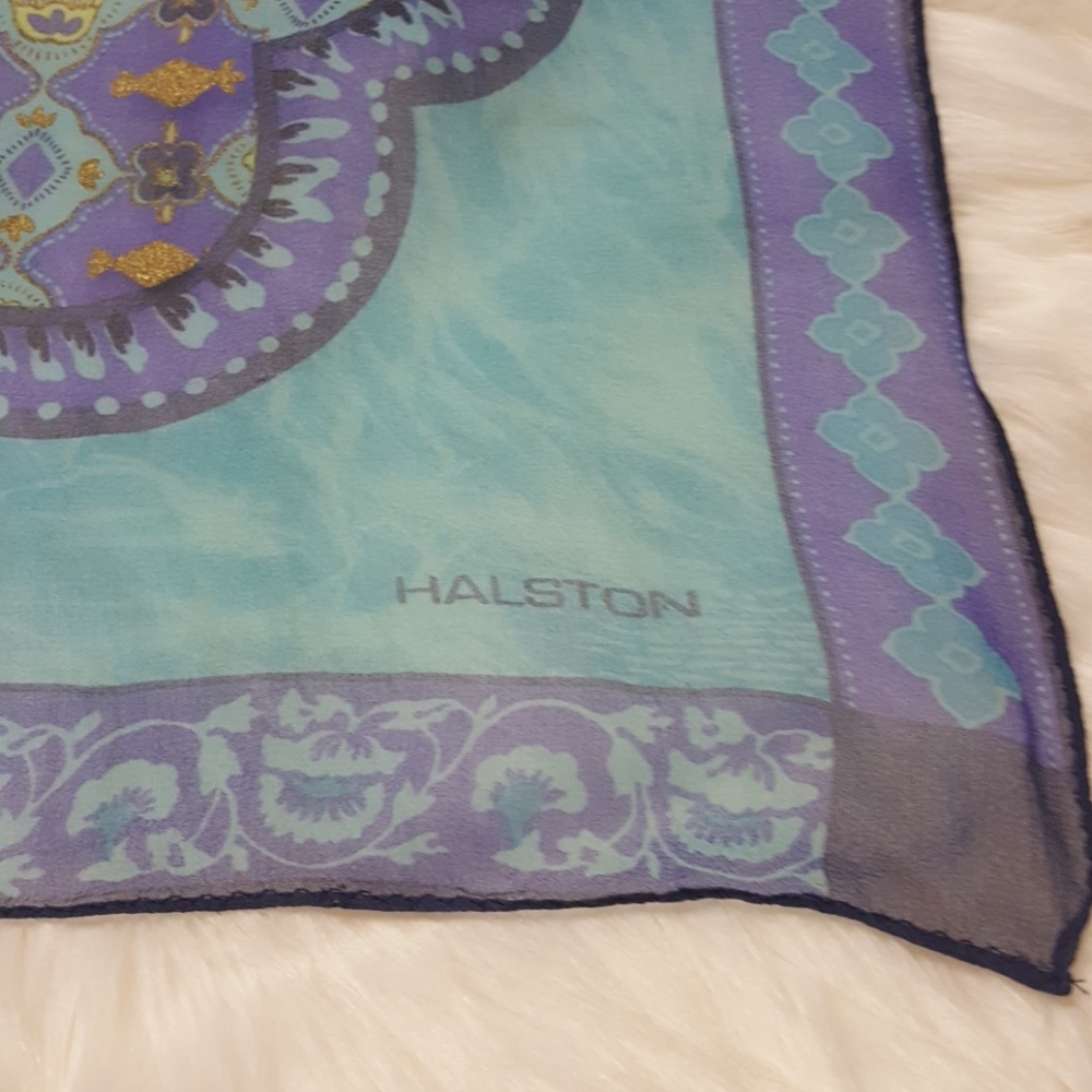Halston silk scarf - Picture 3 of 6