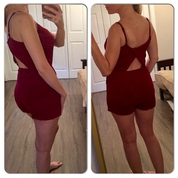 Fuschia/Red Romper with unique open back - Picture 2 of 2
