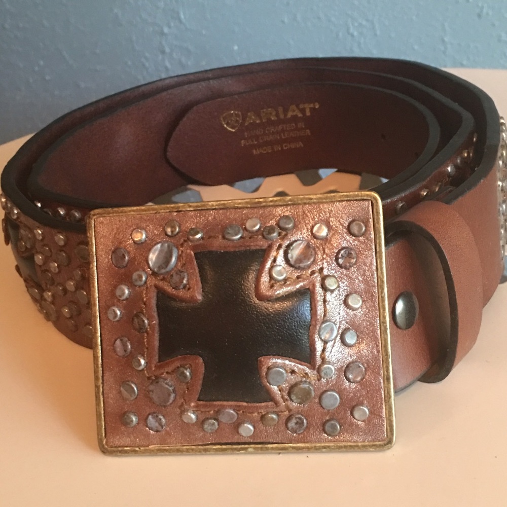 Never Worn Ariat Belt