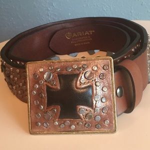Never Worn Ariat Belt