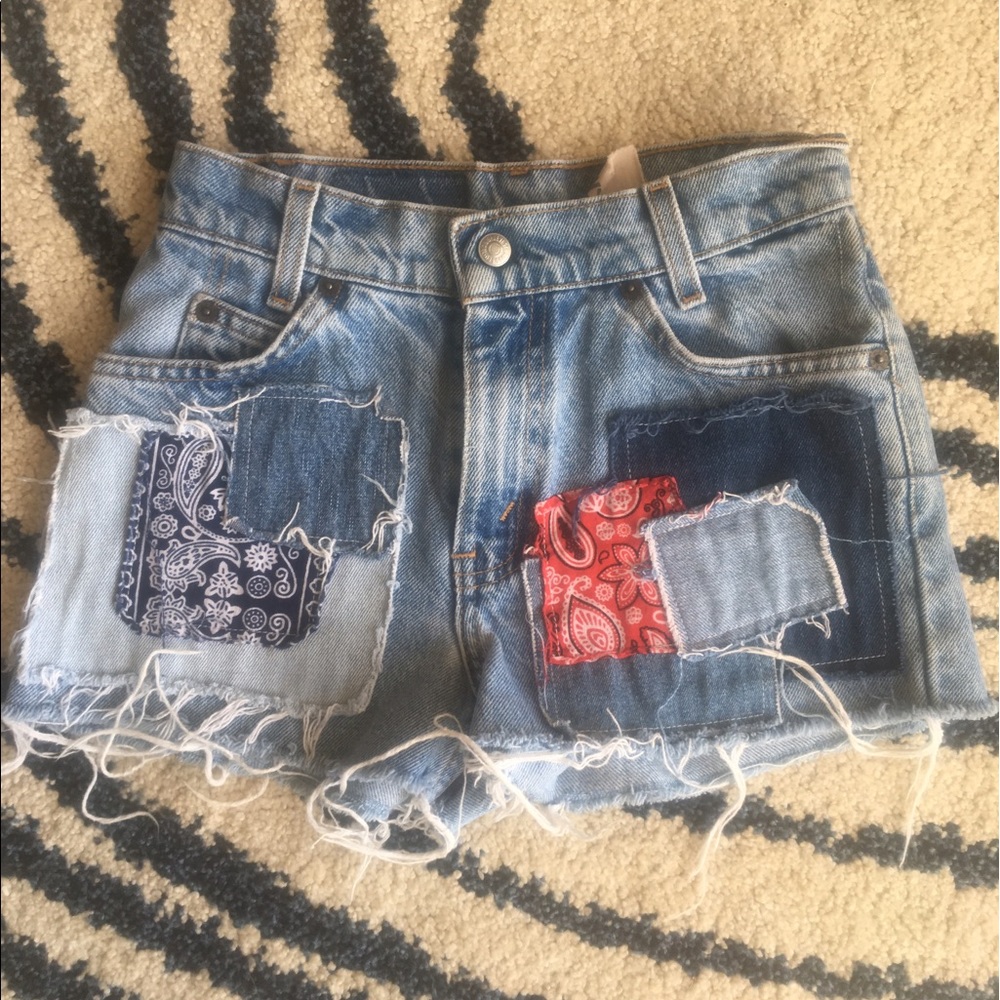 LF patch shorts