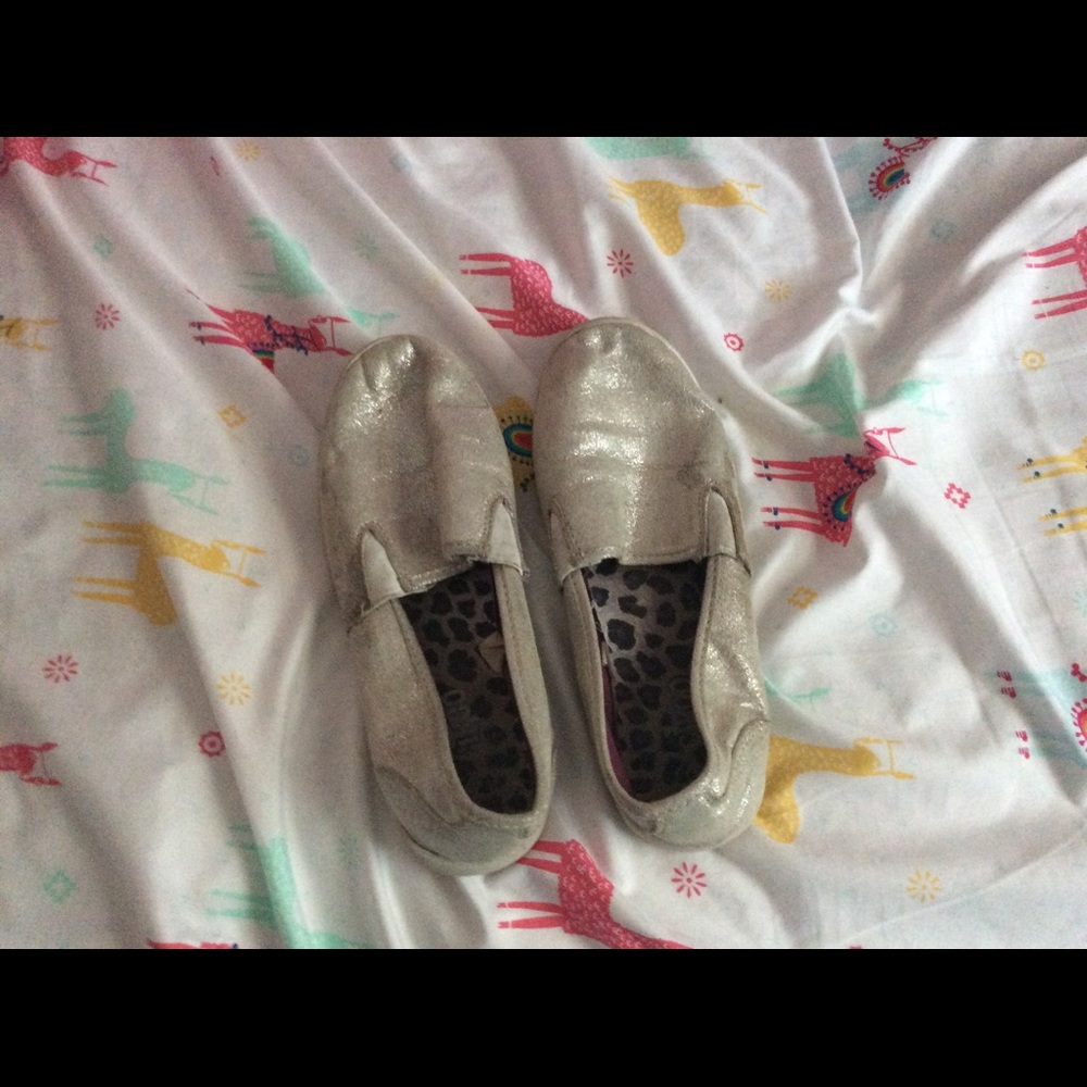 Slip on shoes for girls (kids)