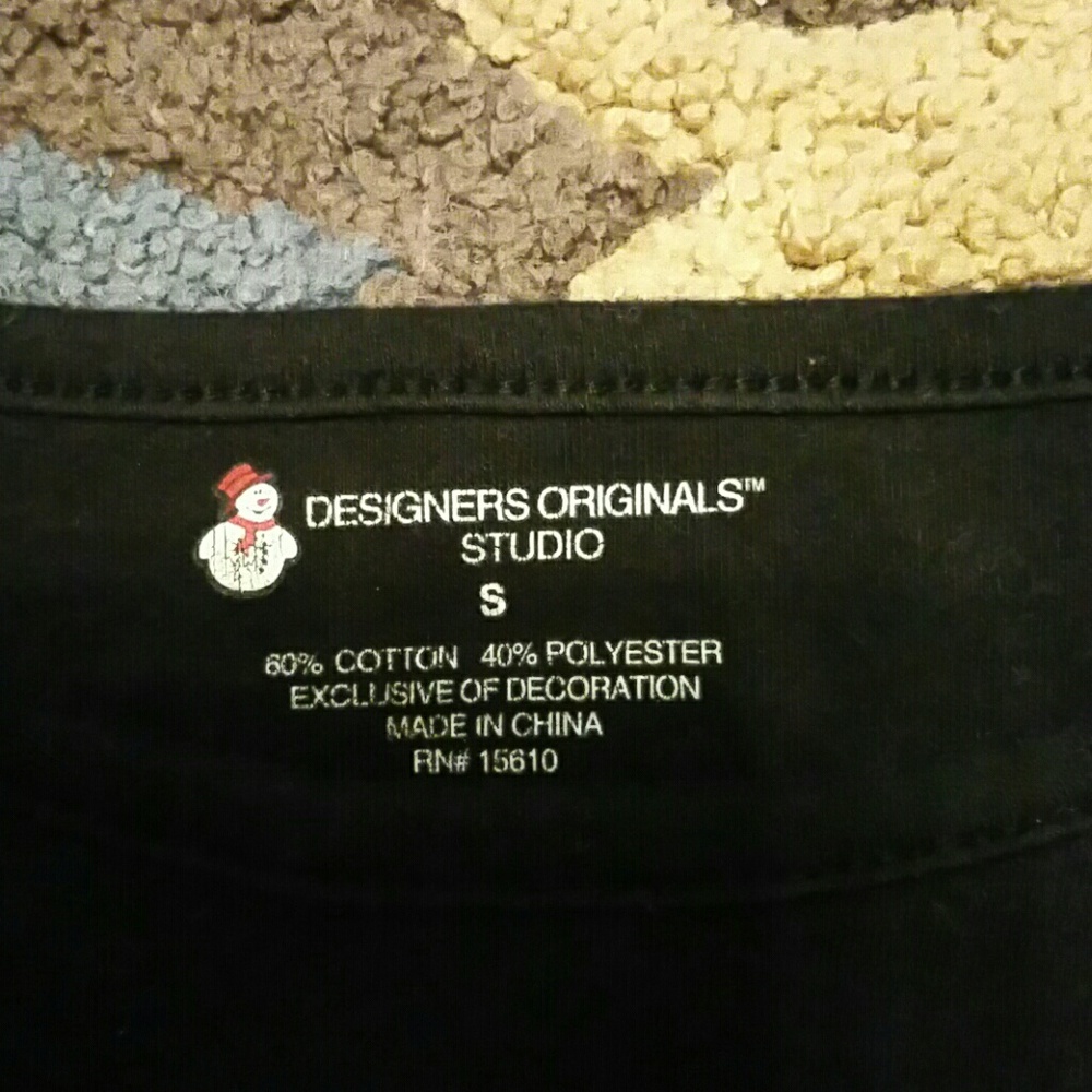 t-shirt - Picture 3 of 3