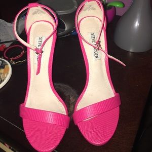 Steve Madden Strappy heels