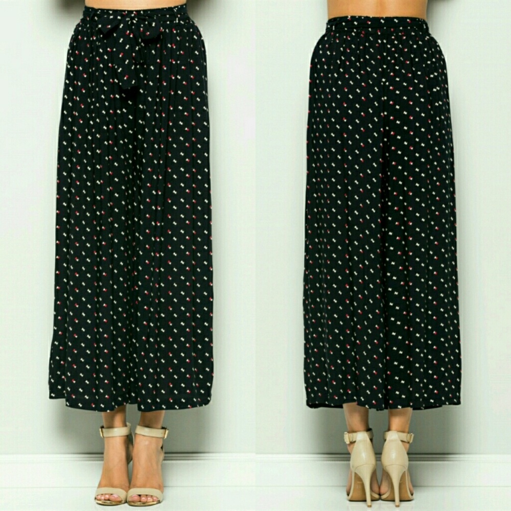 Navy Printed Palazzo Gaucho Pants