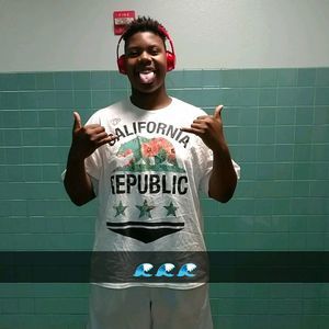 Meet your Posher, Tony