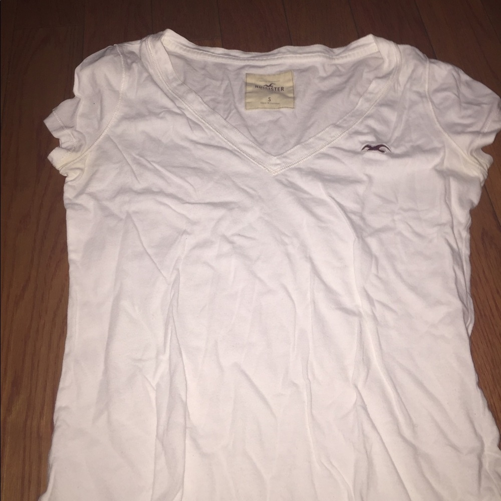 Basic hollister white V neck