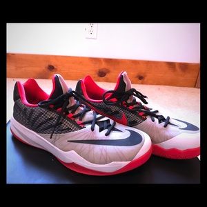 Nike zoom shoes