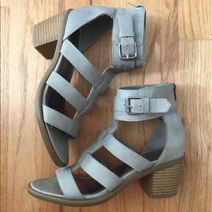 Madden Girl Isobel sandal size 7