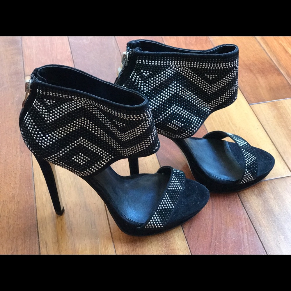 🆕 Aldo Black and Silver Studded Heels