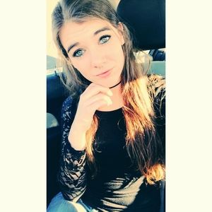 Meet your Posher, Alanna