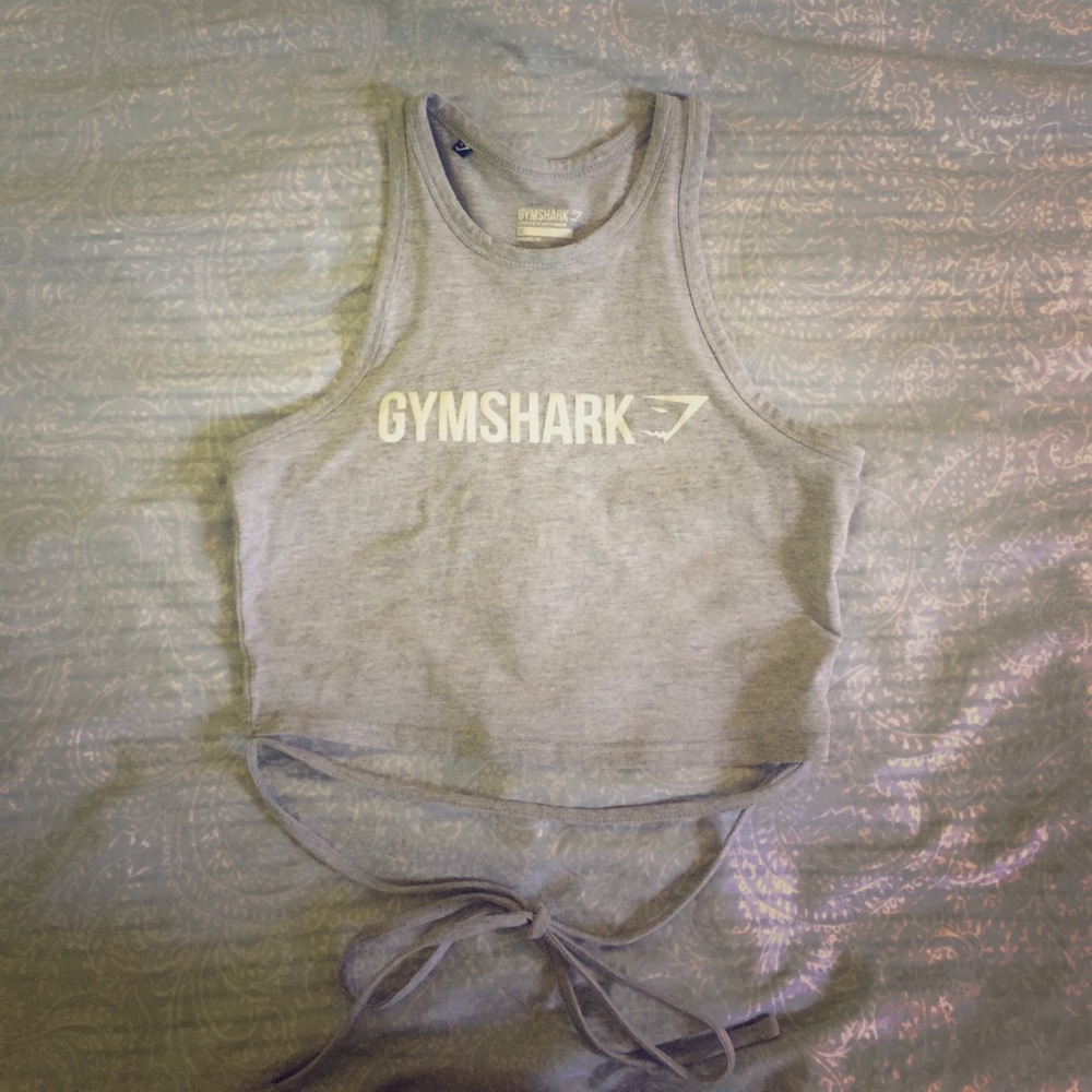 SOLD *M gymshark ribbon crop top
