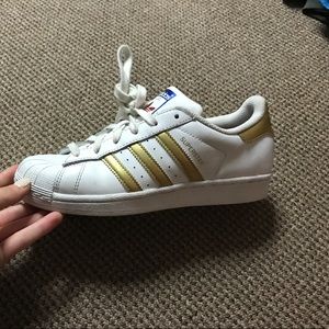 Adidas Superstar