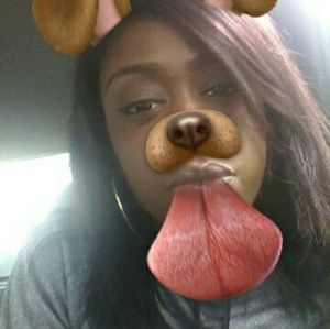 Meet your Posher, Bri