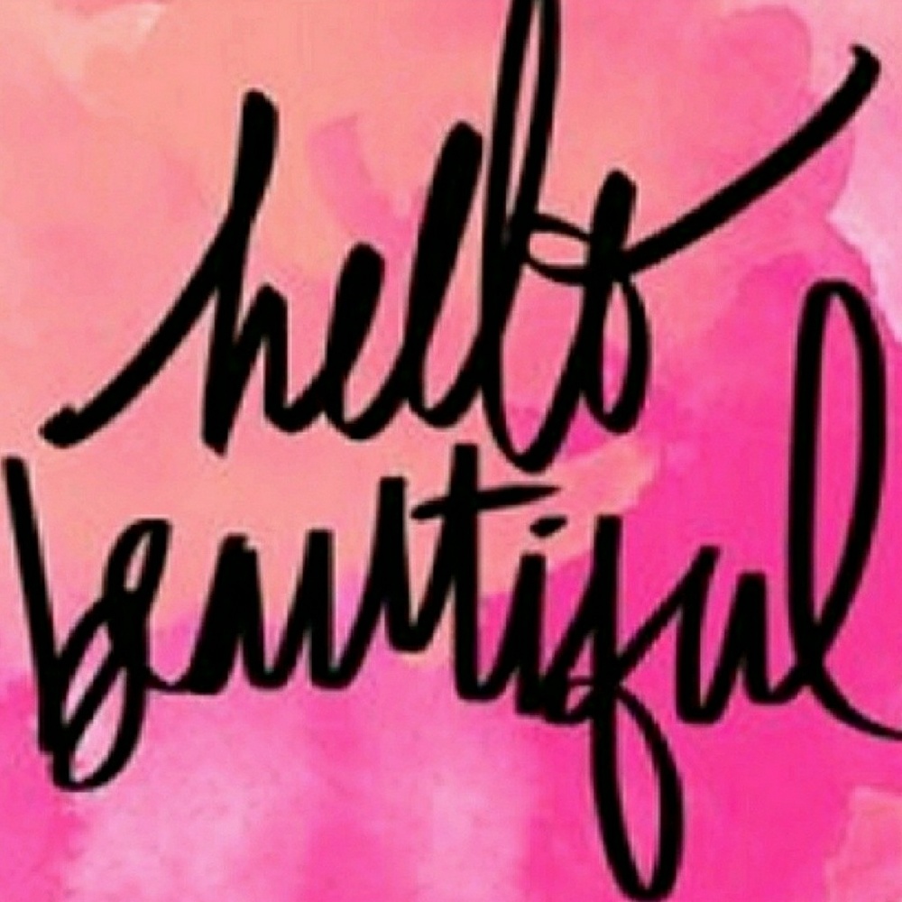 💋Happy Poshing Lovies!💋