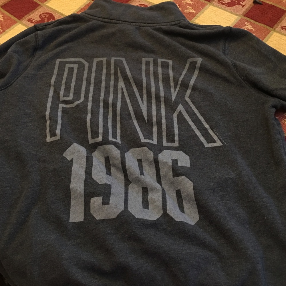 Victoria Secret Half Zip size Large