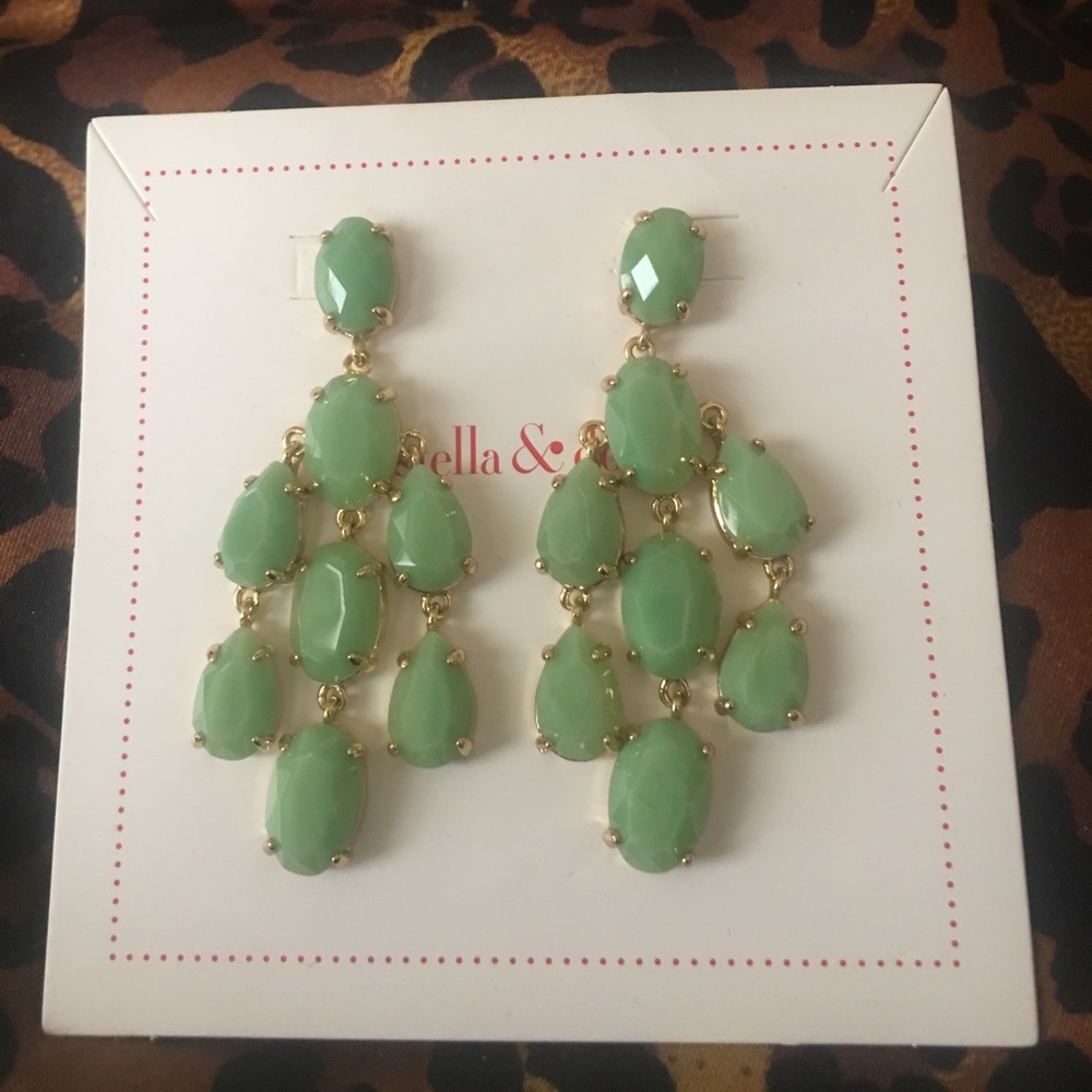 Stella & Dot mint green chandelier earrings