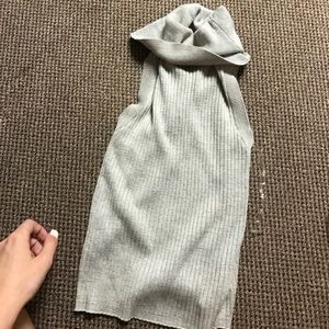Turtleneck tank top