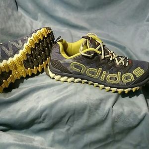 Women's Adidas Vigor be TR size 11