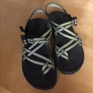 Women's Chaco ZX/2 classic sandals size 6 - green