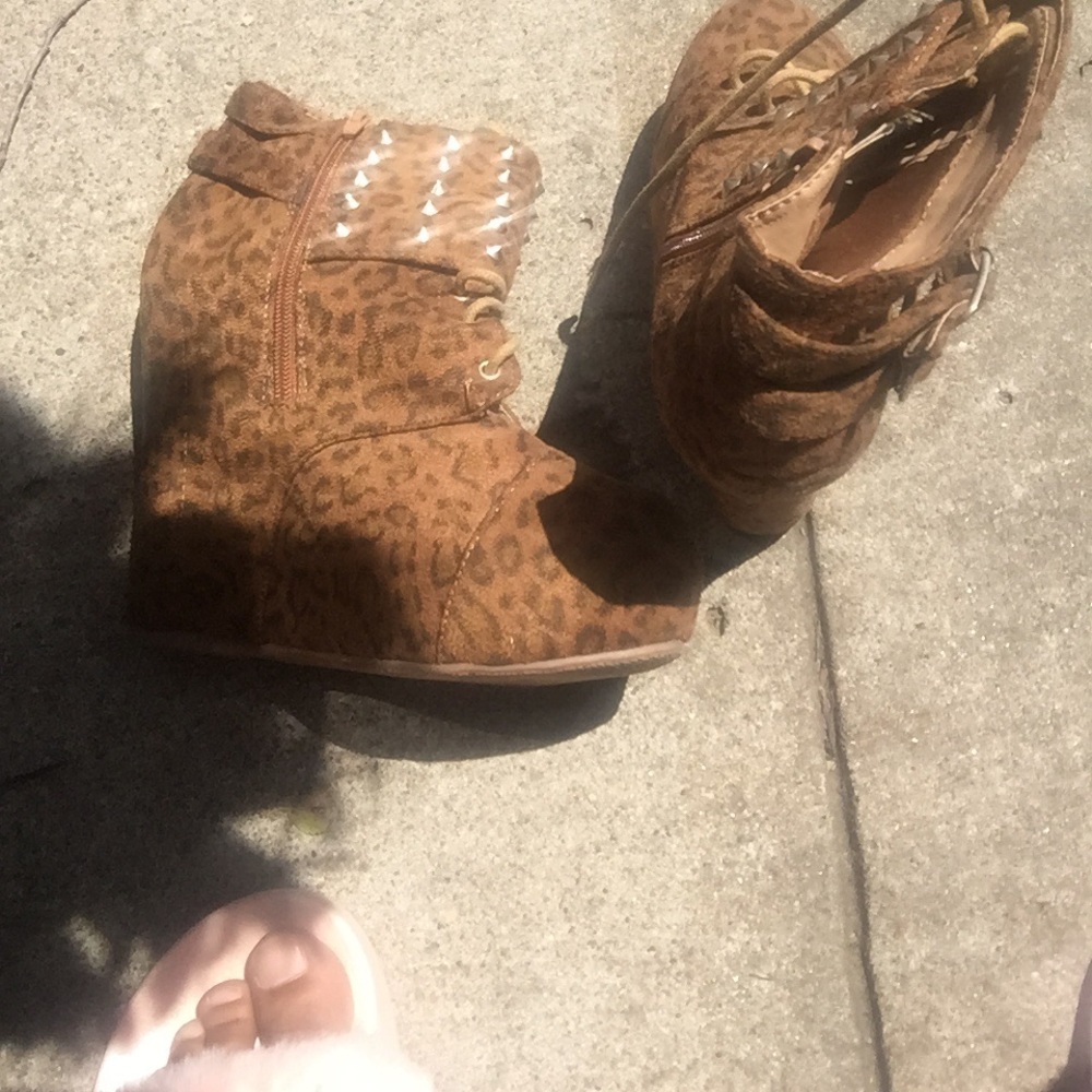 Heel booties - Picture 4 of 4