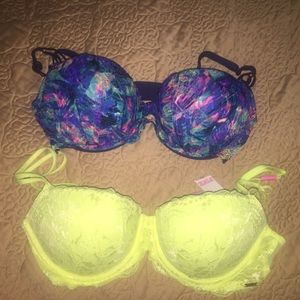 2 VS PINK PUSH UP DATE BRAS 34D