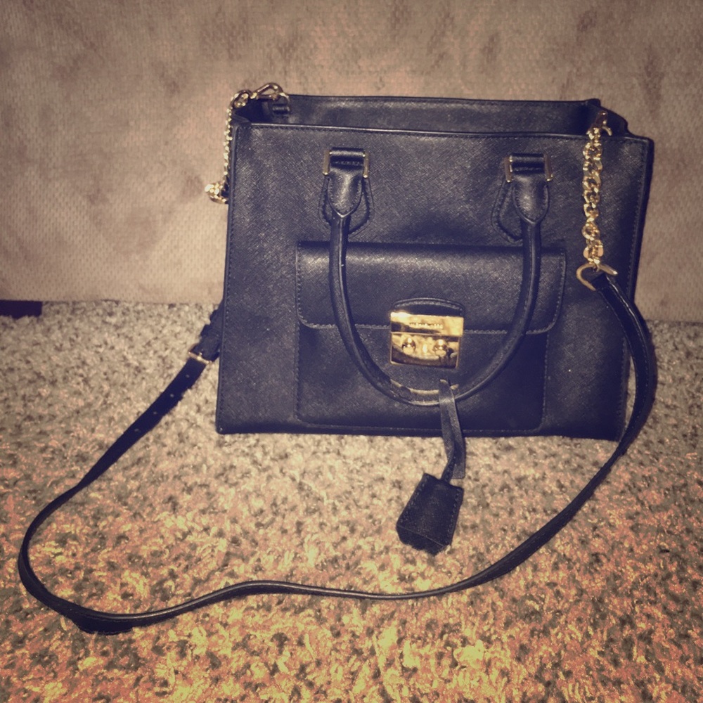 PRICE REDUCED!! Authentic Michael Kors Purse