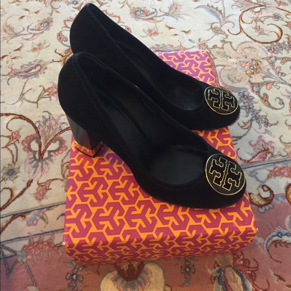 Tory Burch Maddie Pump Suede