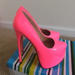 No Doubt Platform Heels