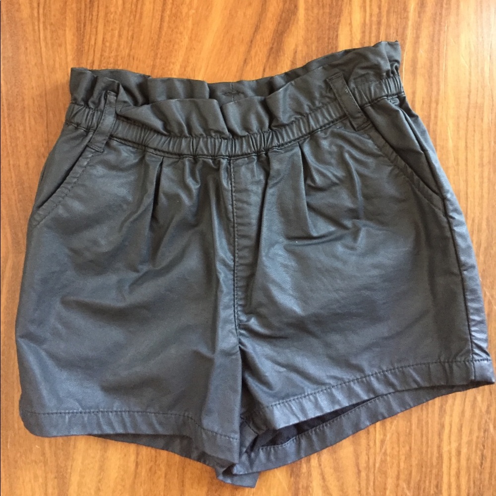 GAP Kids Black Imitation Leather Shorts 18-24 mths