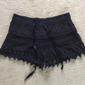 Lacey Black Shorts