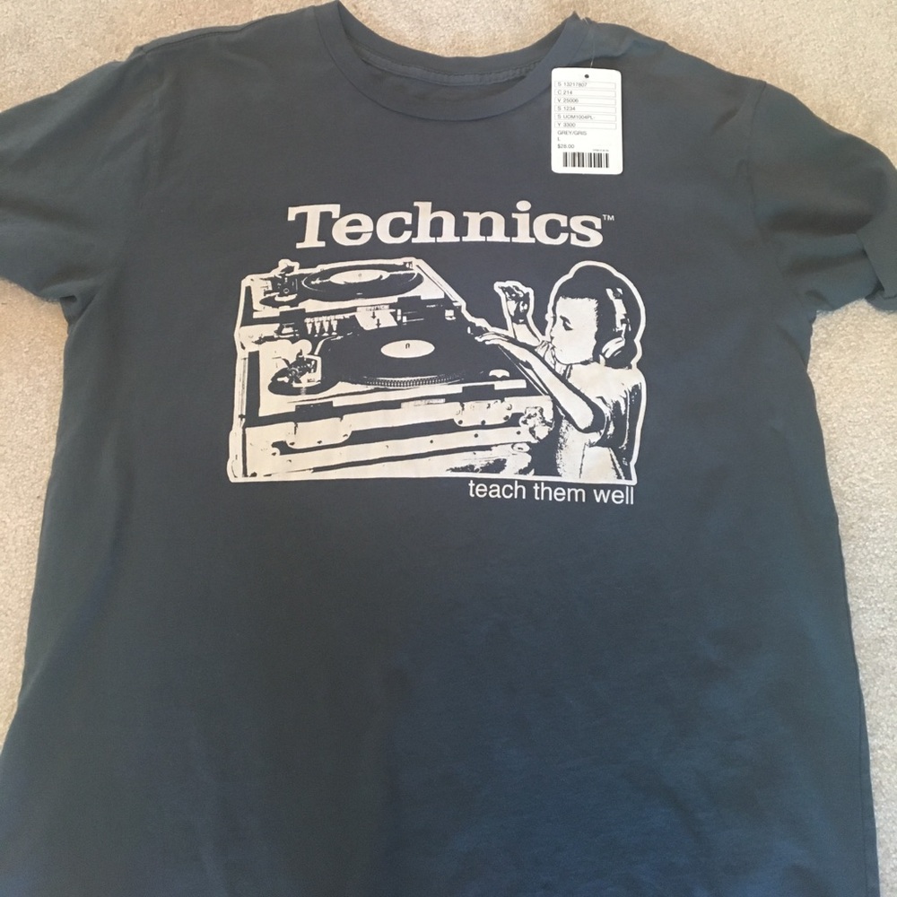 Technics Tshirt- Urban Outfitters