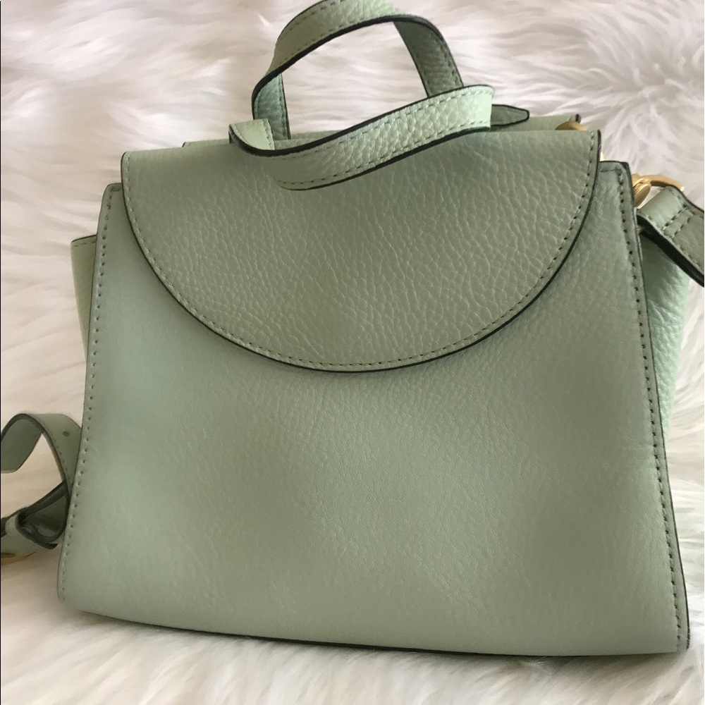 Hand bag