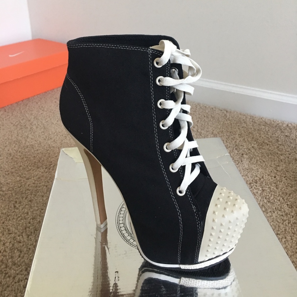 Zigi Girl Platforms