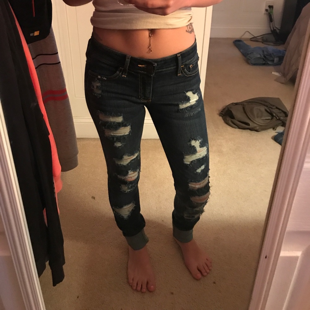 Hollister Ripped Skinny Jeans