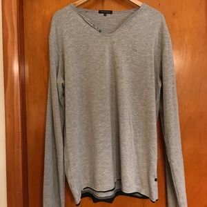 Long sleeve grey shirt!