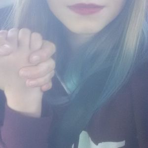 Meet your Posher, Abigail