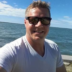 Meet your Posher, Jay