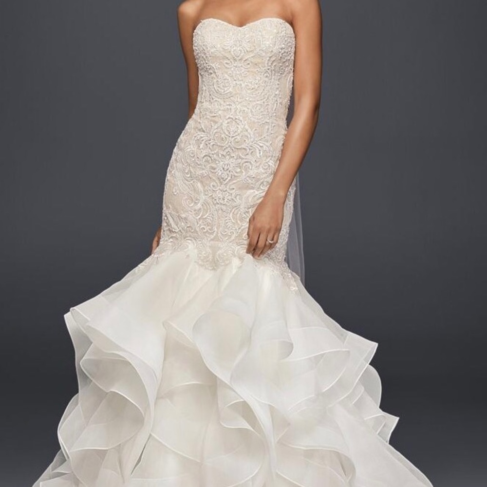 Oleg Cassini scroll lace trumpet bridal gown 4