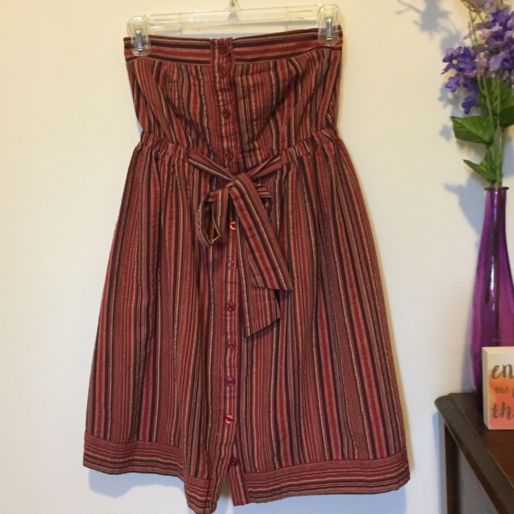 Ya Strapless button-down dress