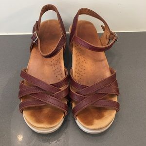 Dansko sandals size 38