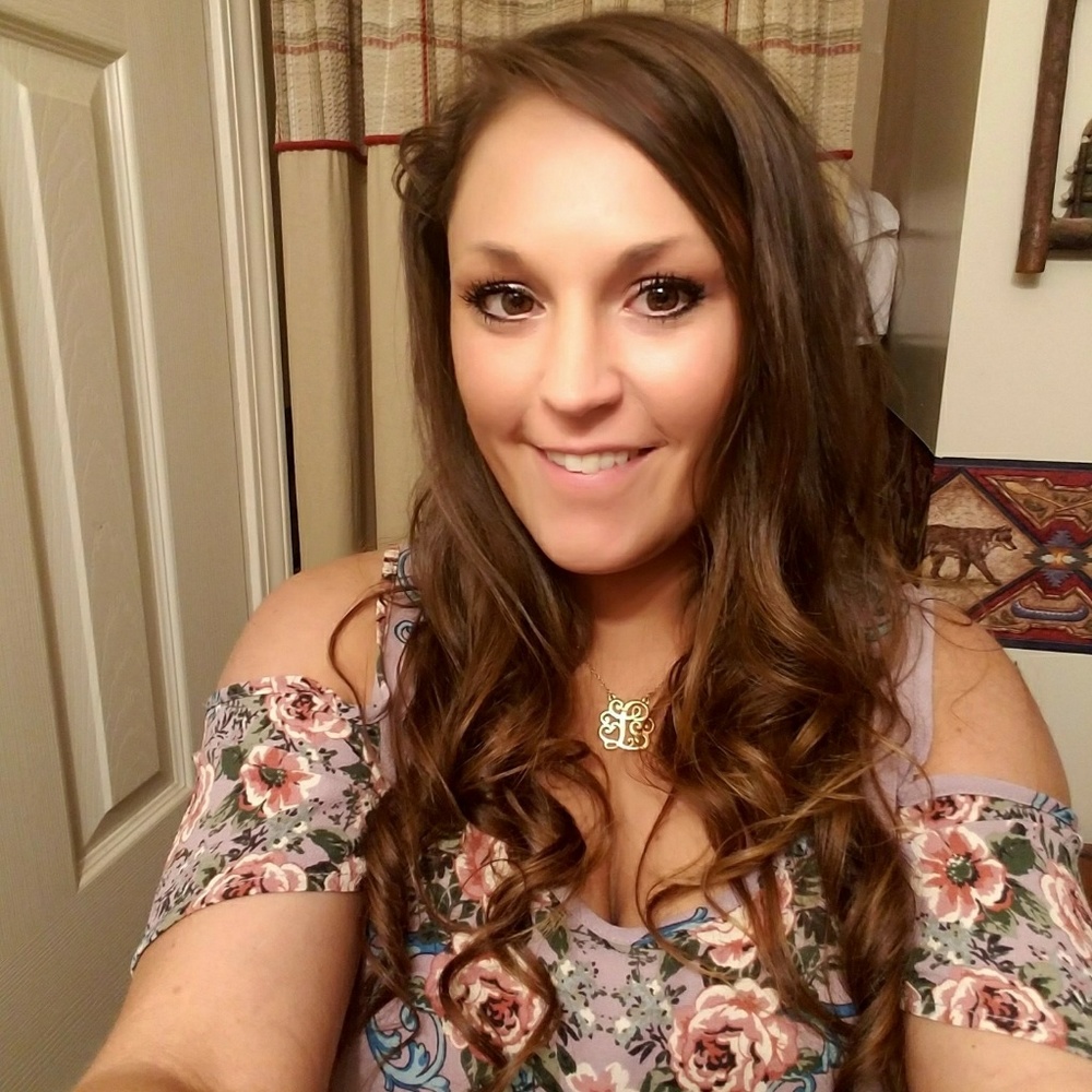Meet your Posher, Lindsey